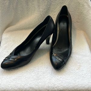 East 5th heels. Black. Size 7.5